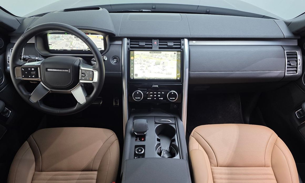 Land Rover Discovery P360 Dynamic HSE, 2024