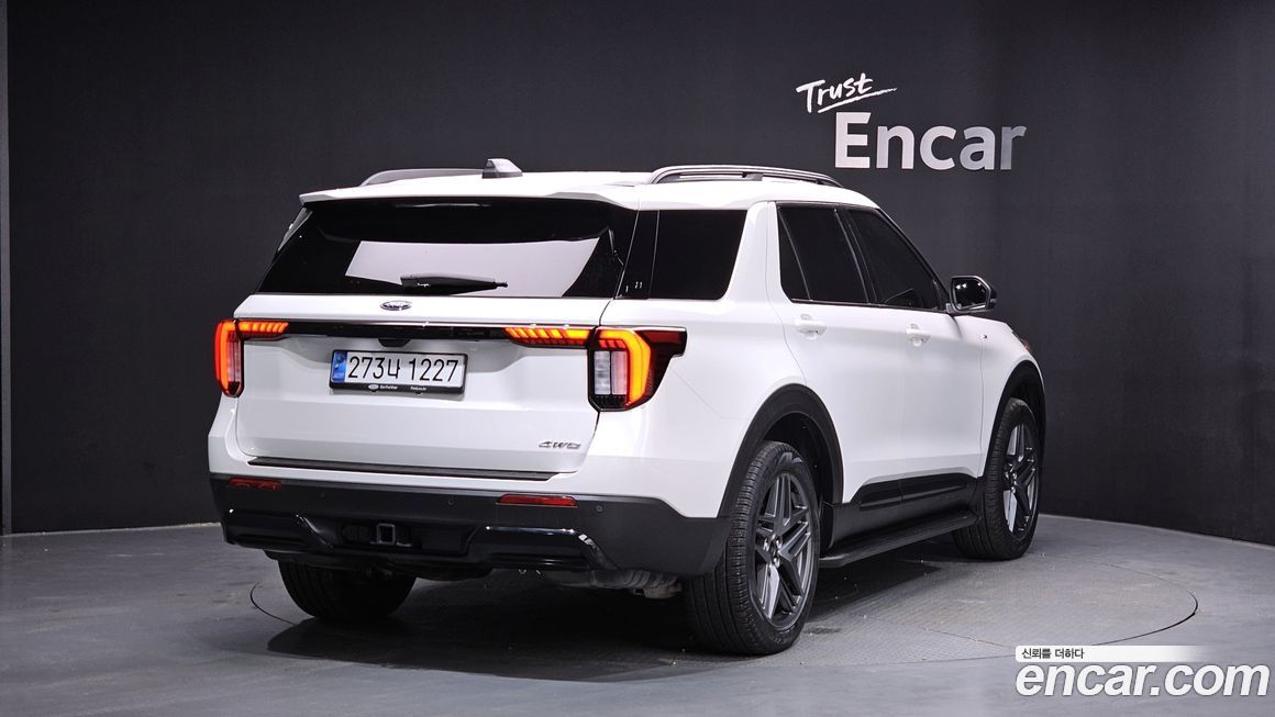 Ford Explorer 2.3 ST-Line 4WD, 2025