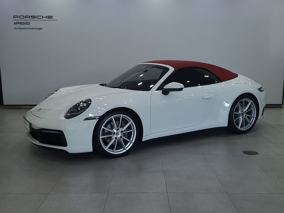 Porsche 911 Carrera 4 Cabriolet, 2024