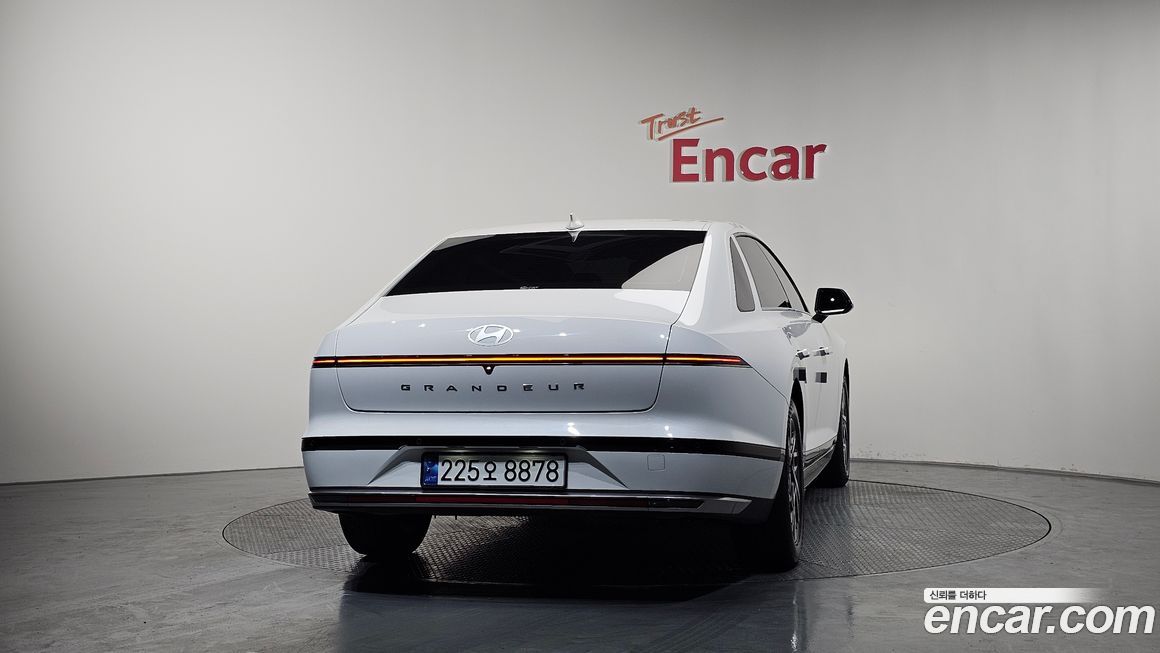 Hyundai Grandeur 2,5 Gasoline 2WD, 2023
