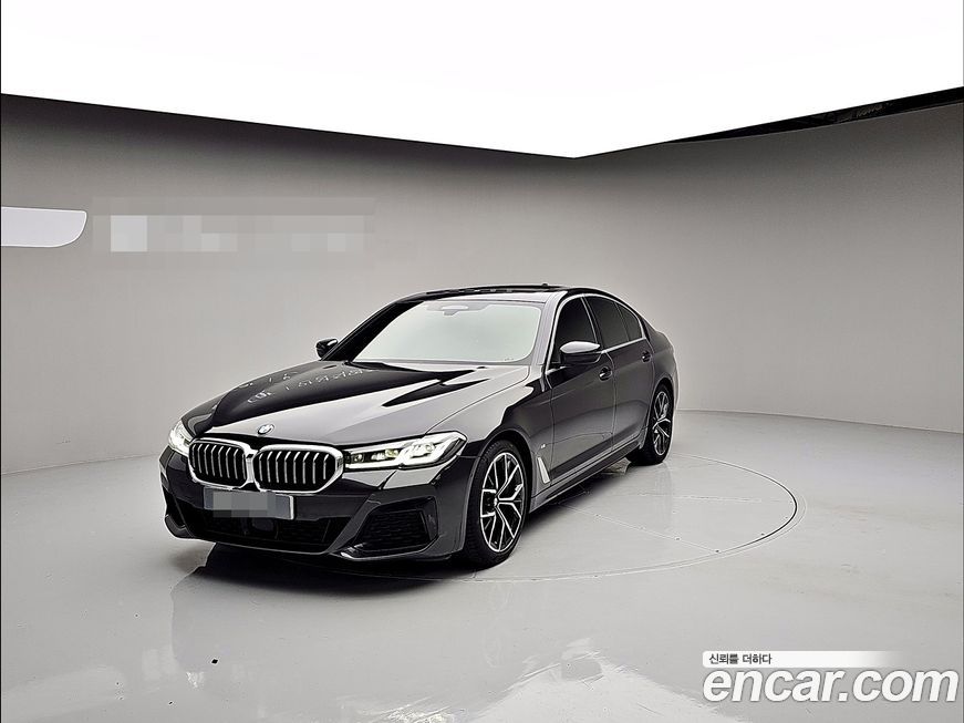 BMW 5-Series 530i M Sport Package, 2022