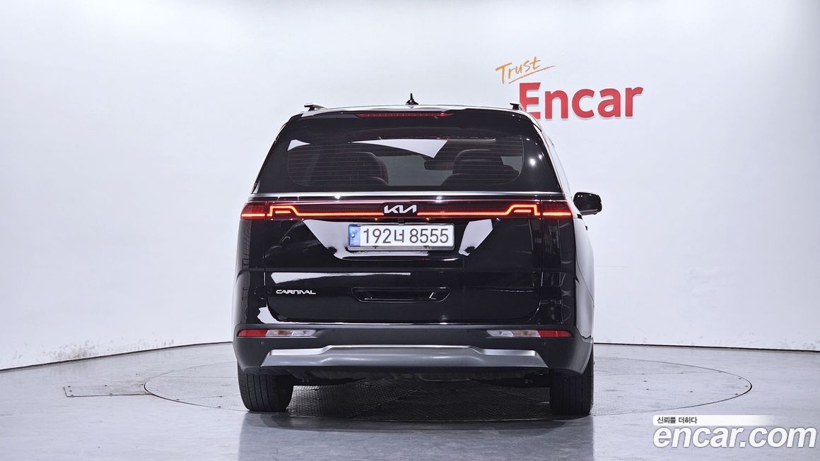 Kia Carnival 7-Seater Noblesse, 2023
