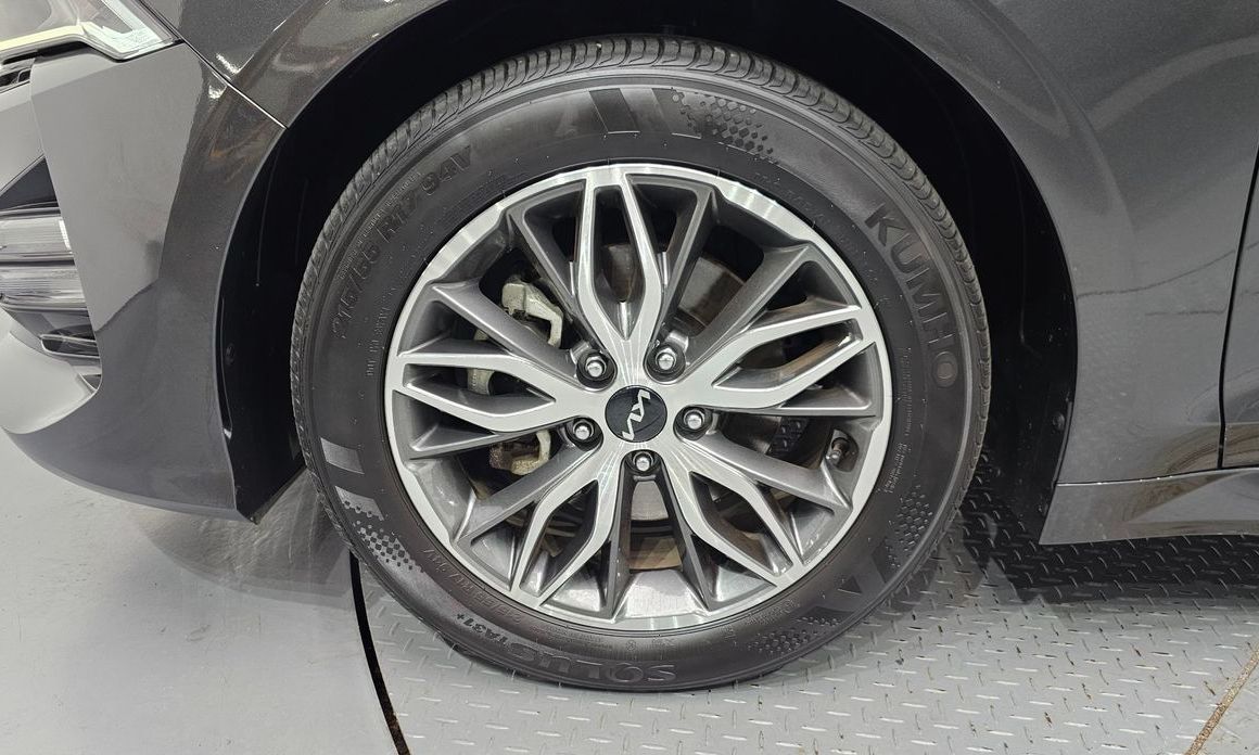 Kia K5 2.0, 2023