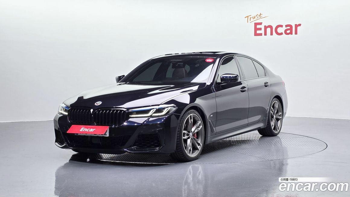 BMW 5-Series M550i xDrive, 2023