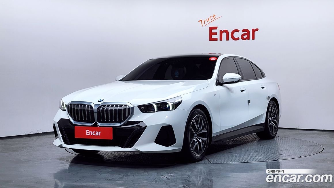 BMW 5-Series 520i M Sport, 2024