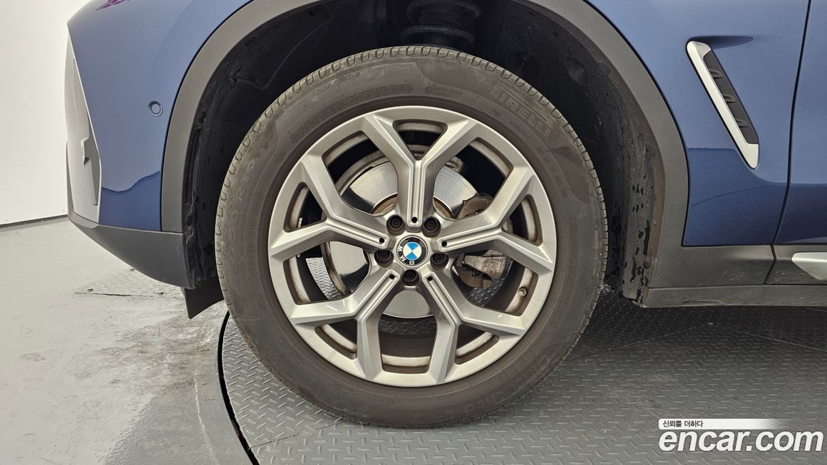 BMW X4 xDrive20i xLine, 2023