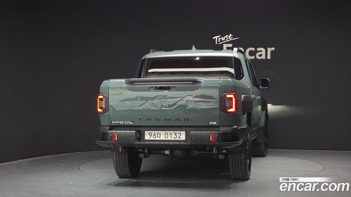 Kia Tasman 2.5T Gasoline 4WD, 2026