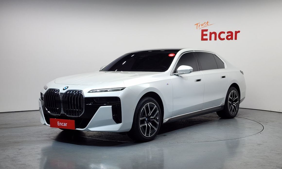 BMW 7-Series 740i xDrive M Sport, 2024