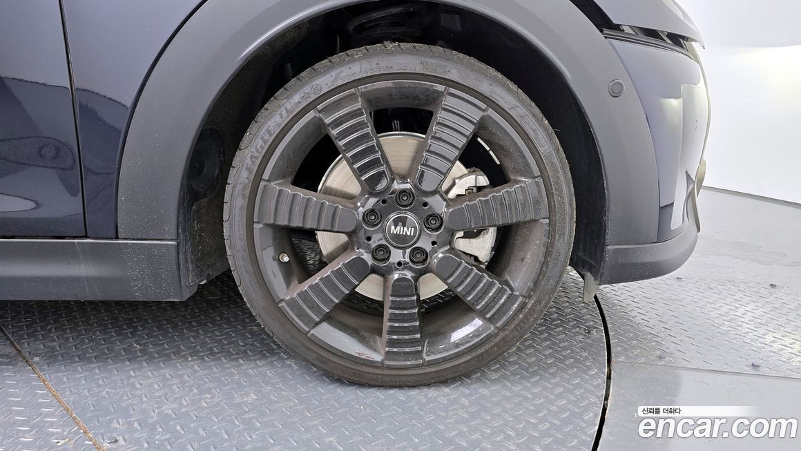 Mini Cooper Convertible Resolute Edition, 2024