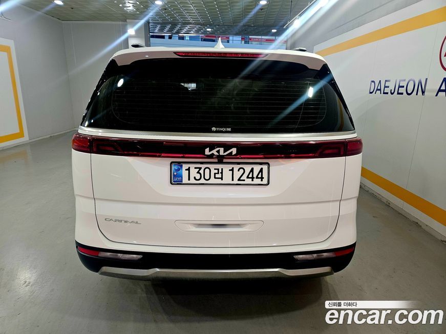 Kia Carnival 9-Seater Noblesse, 2023