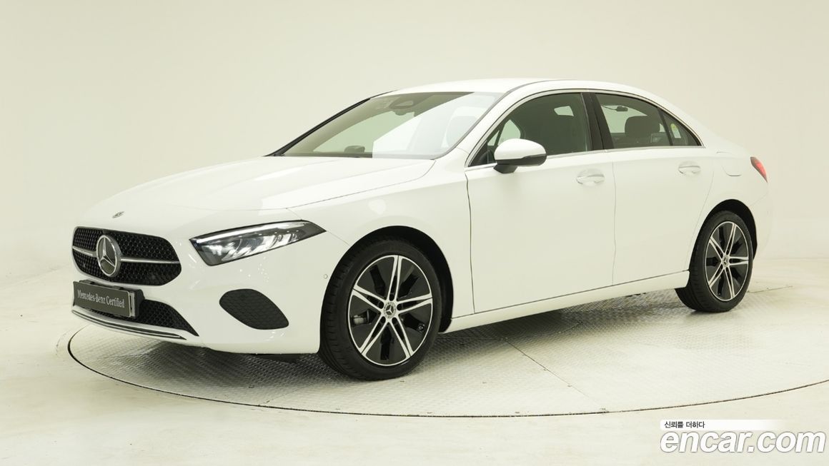 Mercedes-Benz A-Class A220 Sedan, 2026