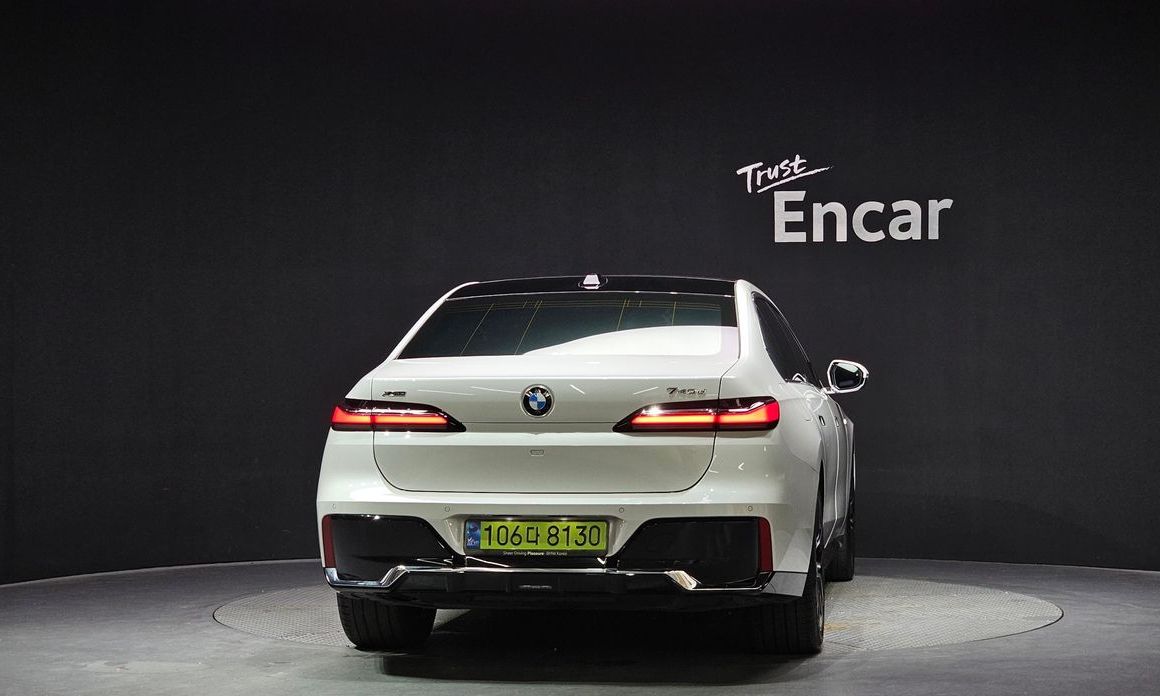 BMW 7-Series 740d xDrive M Sport, 2025