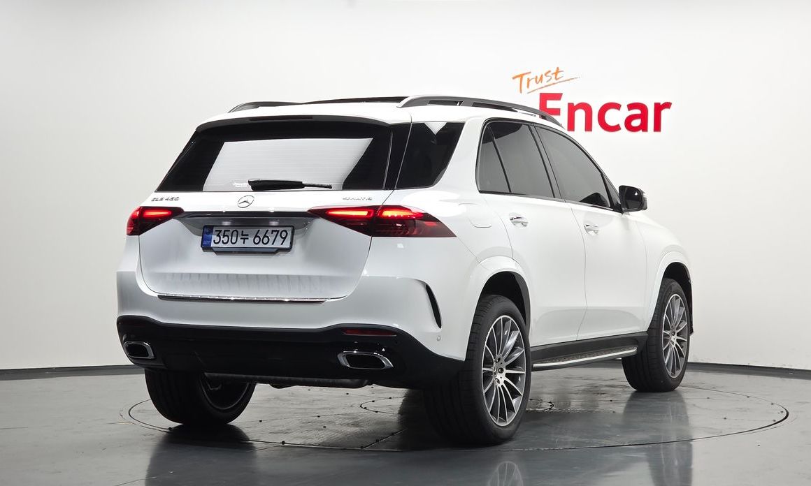 Mercedes-Benz GLE-Class GLE450 4MATIC AMG Line, 2026