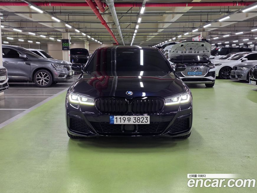 BMW 5-Series 530i M Sport Package, 2022