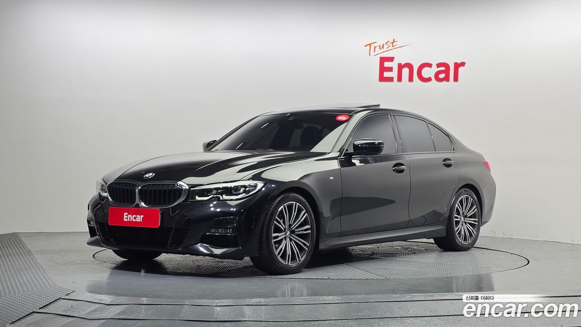 BMW 3-Series 320i M Sport, 2022