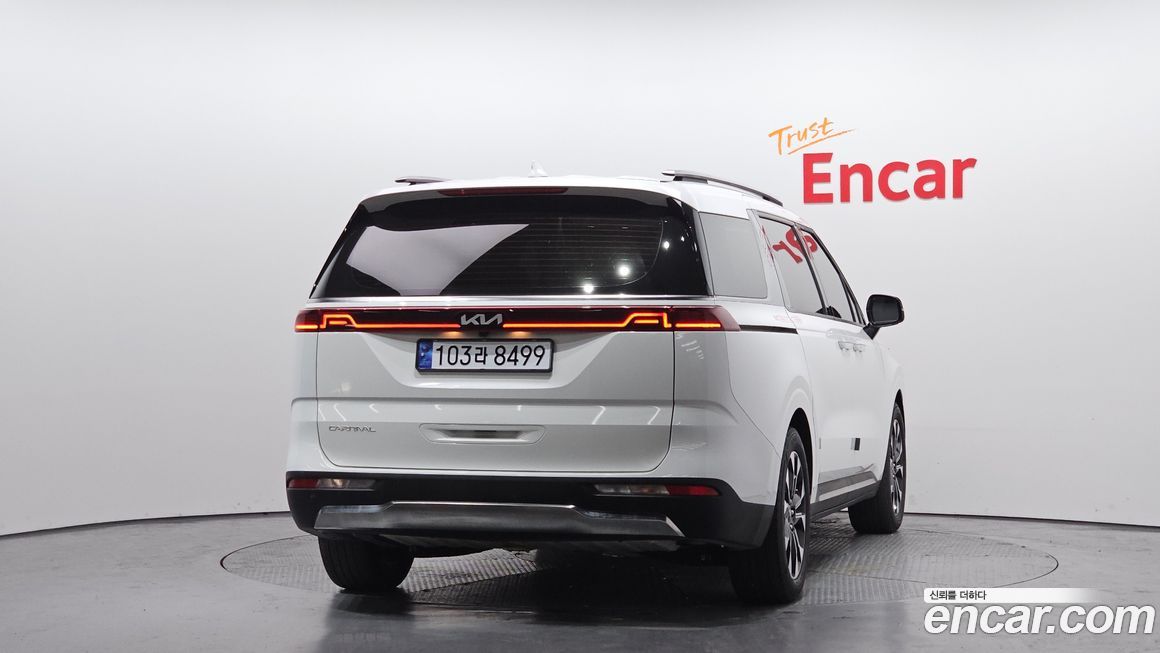 Kia Carnival 9-Seater Noblesse, 2023