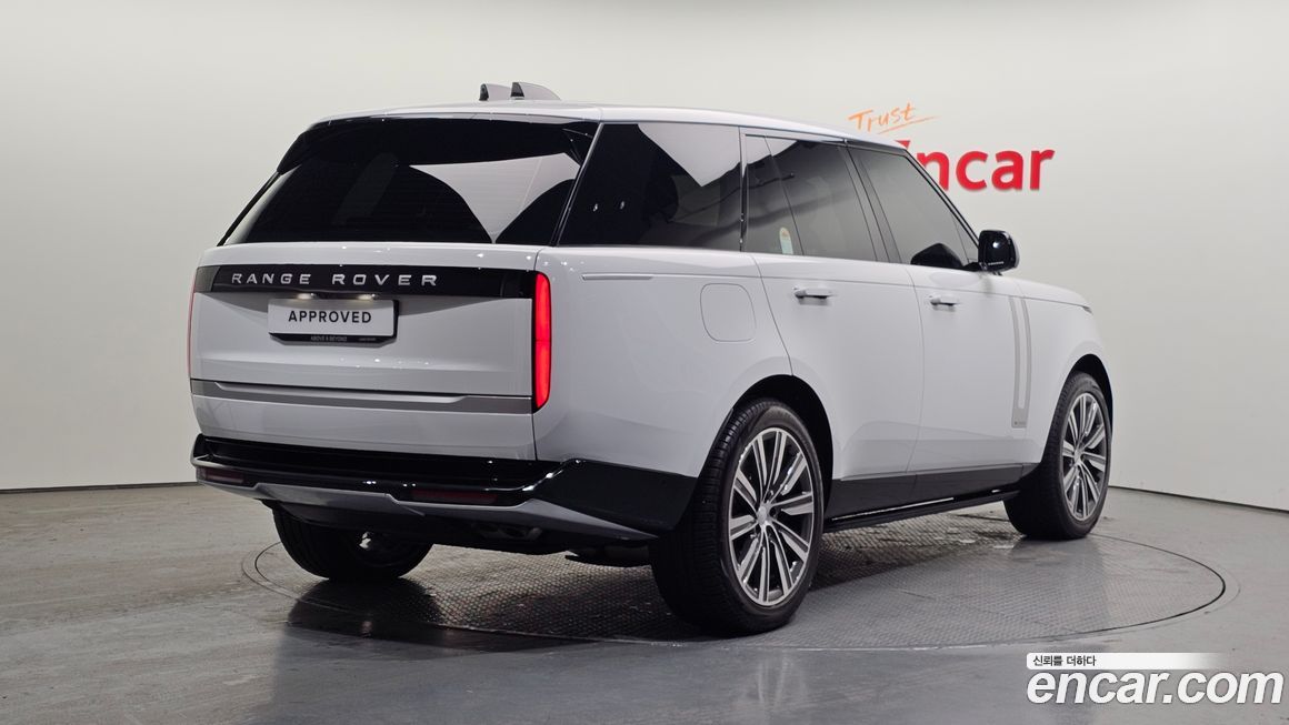 Land Rover Range Rover P530 Autobiography, 2024