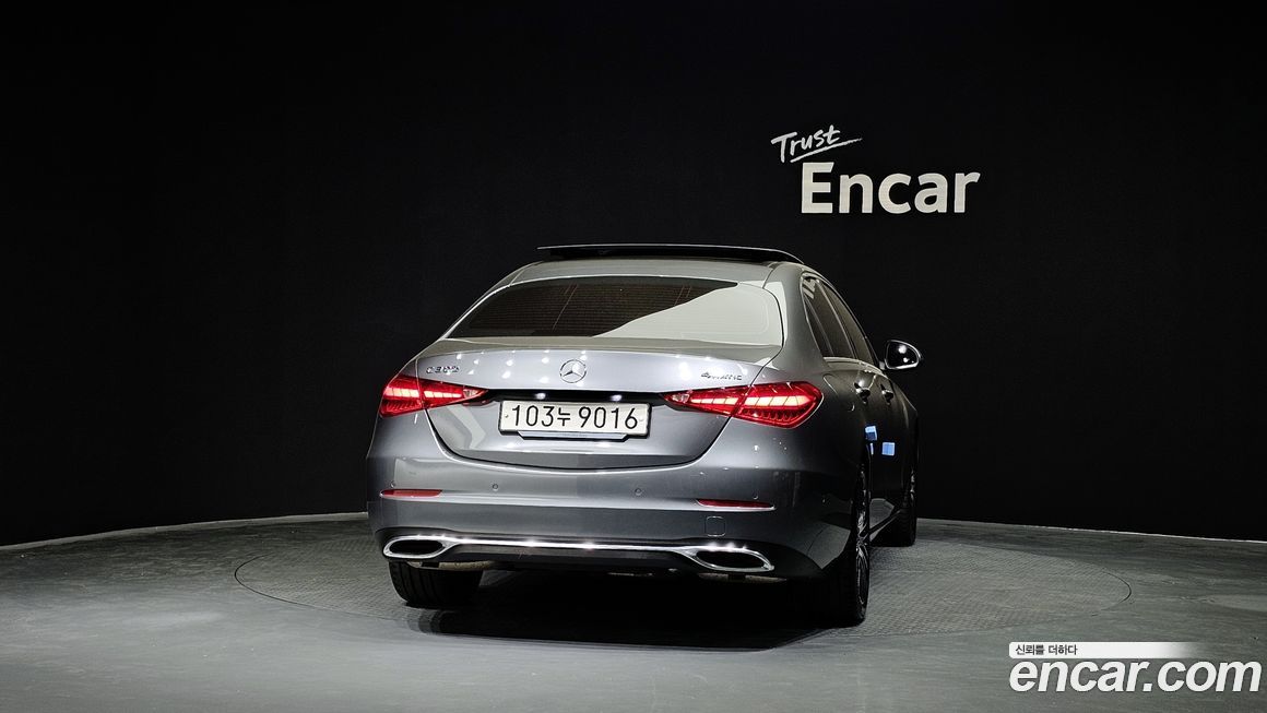Mercedes-Benz C-Class C300 4MATIC Avantgarde, 2024