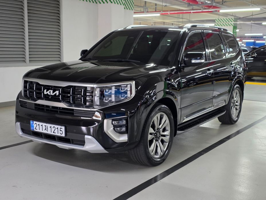 Kia Mohave Diesel 3.0 4WD 7-Seater, 2023
