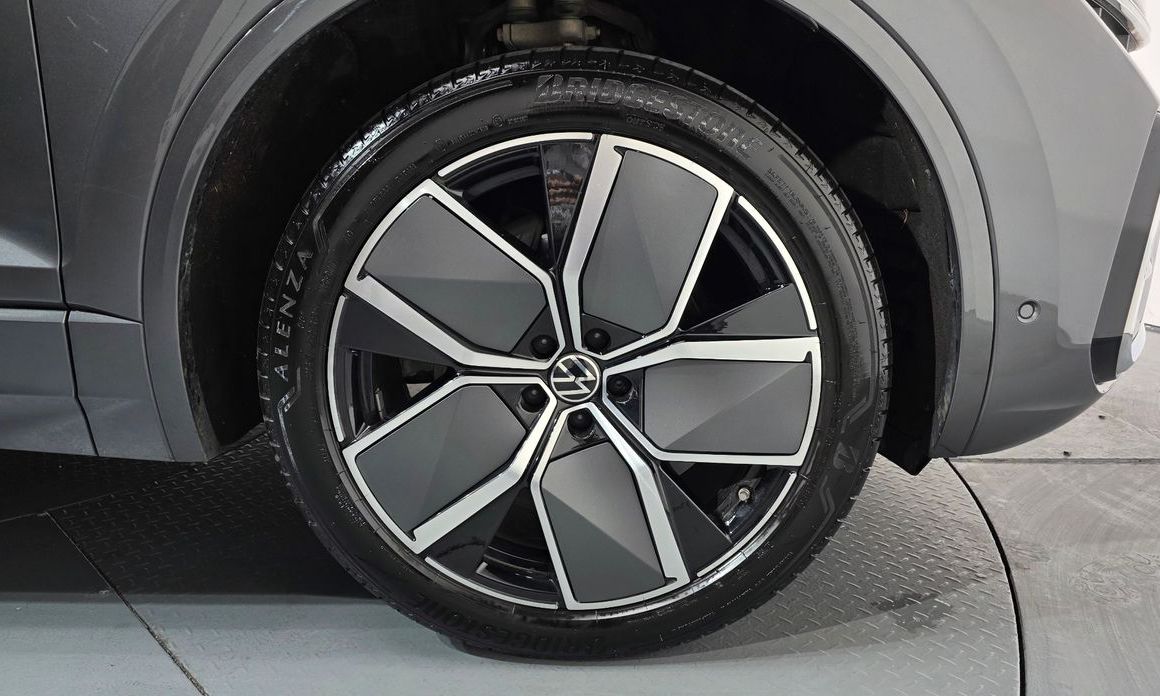 Volkswagen Touareg 3.0 TDI R-Line, 2024