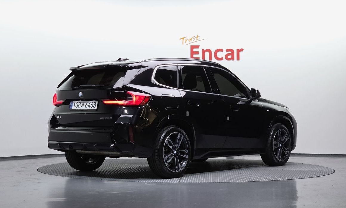 BMW X1 xDrive 20i M Sport, 2024