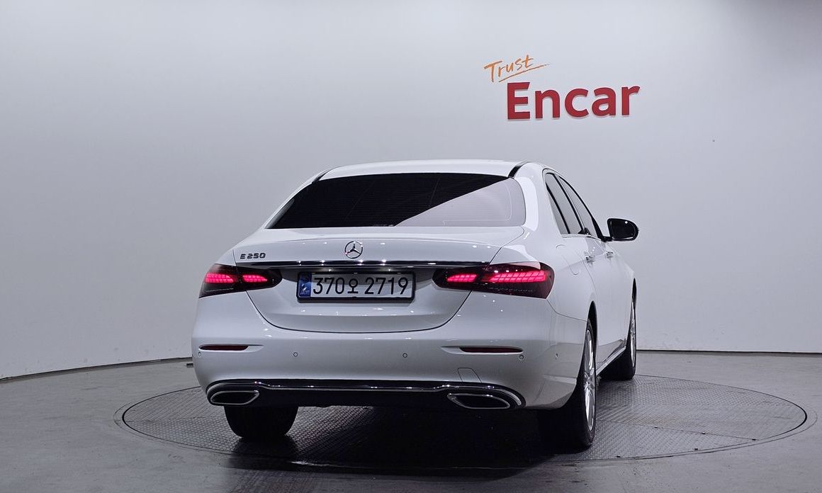 Mercedes-Benz E-Class E250 Exclusive, 2022