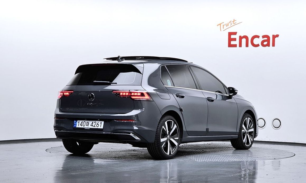 Volkswagen Golf 2.0 TDI Prestige, 2025