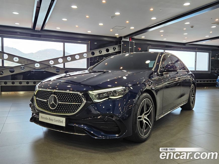 Mercedes-Benz E-Class E300 4MATIC AMG Line, 2024
