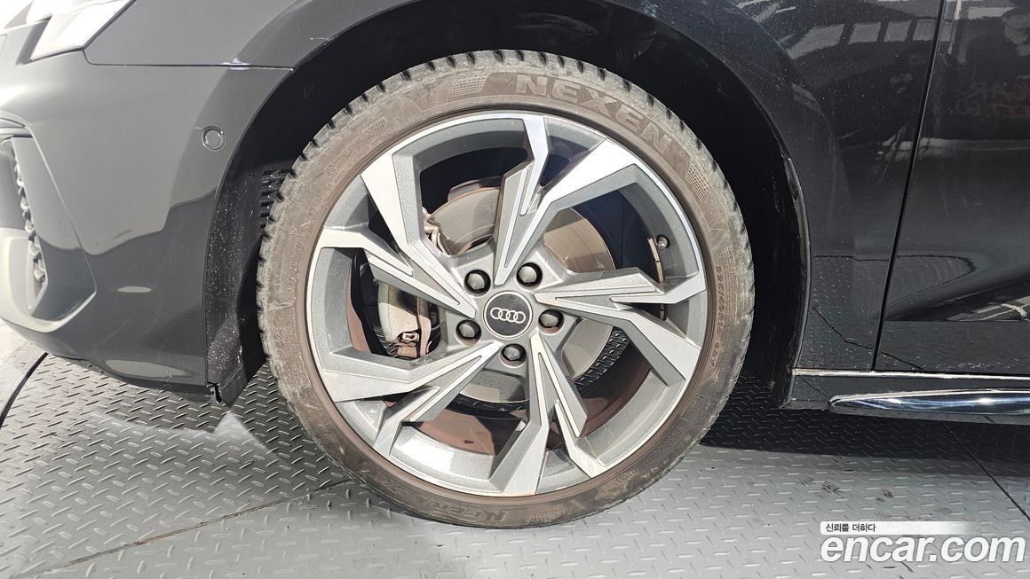 Audi A3 40 TFSI Premium, 2023