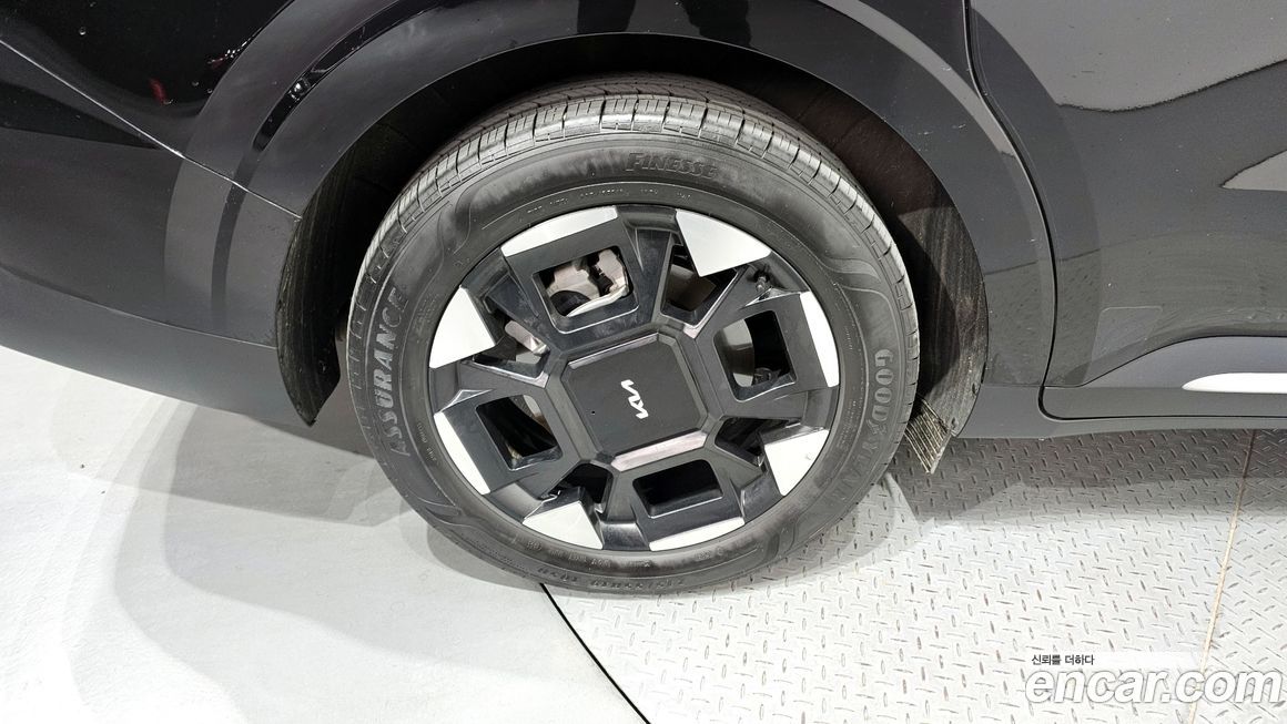 Kia Carnival 9-Seater Noblesse, 2025