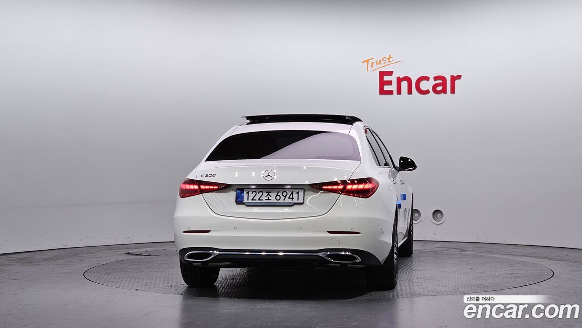 Mercedes-Benz C-Class C200 Avantgarde, 2025