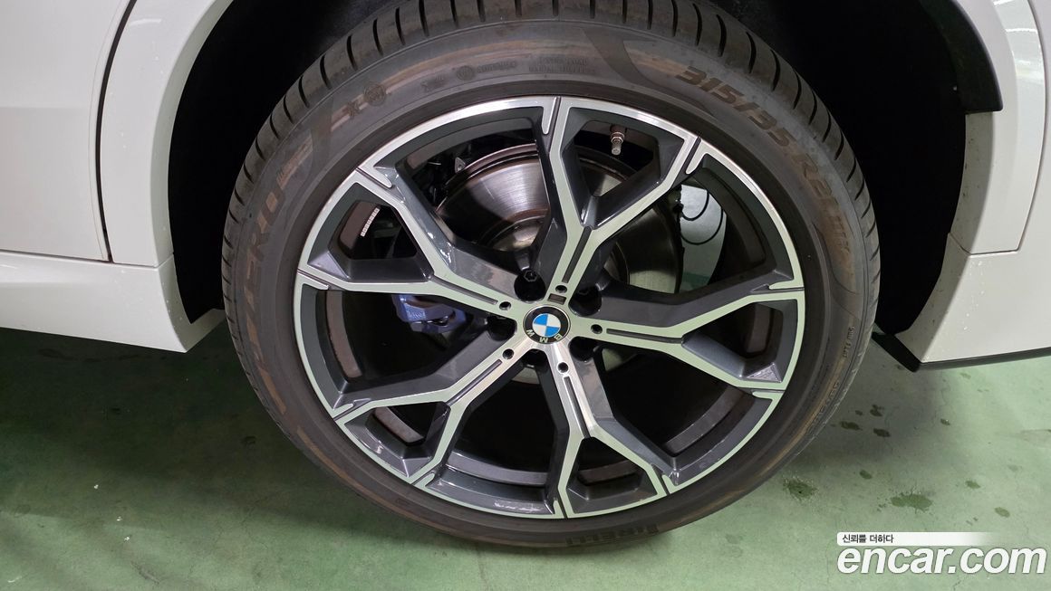 BMW X5 xDrive 30d M Sport, 2025