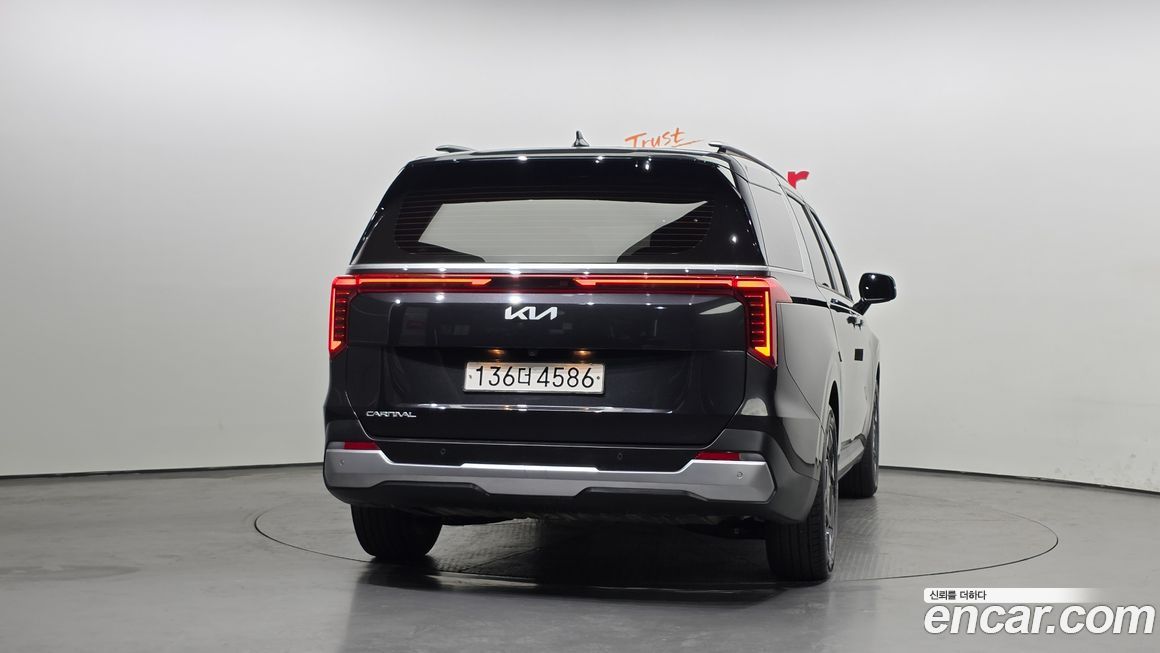 Kia Carnival 9-Seater Prestige, 2025