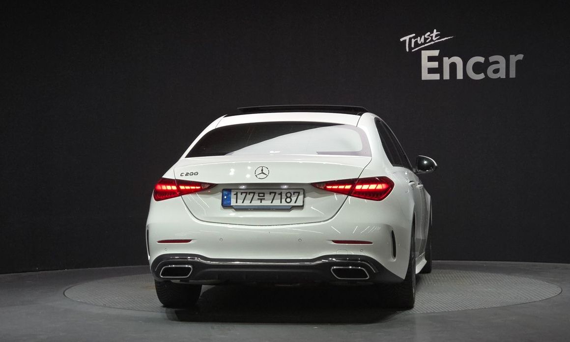 Mercedes-Benz C-Class C200 AMG Line, 2024