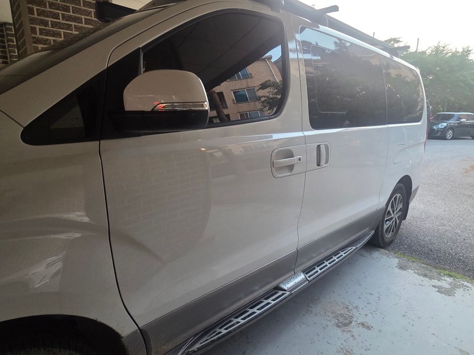 Hyundai Starex 4WD Camping car, 2021