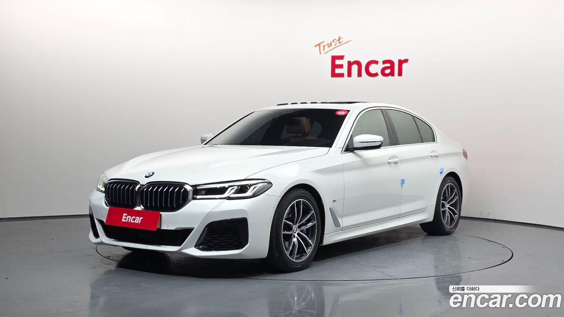 BMW 5-Series 520i M Sport, 2022