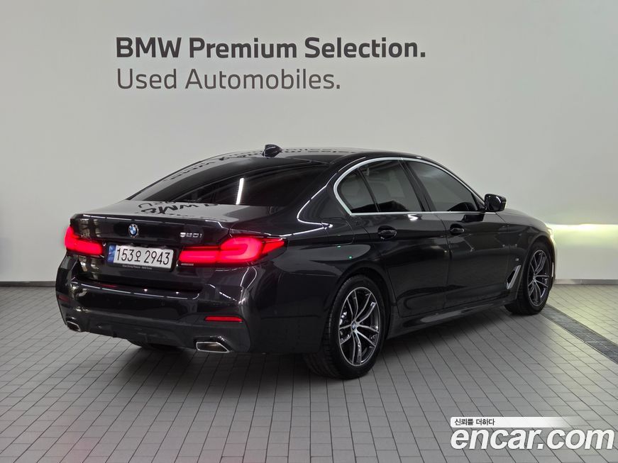 BMW 5-Series 520i M Sport, 2023