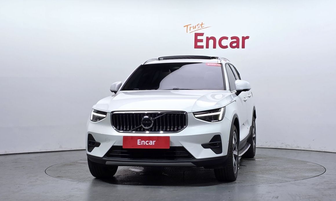 Volvo XC40 B4 Ultimate Bright, 2023