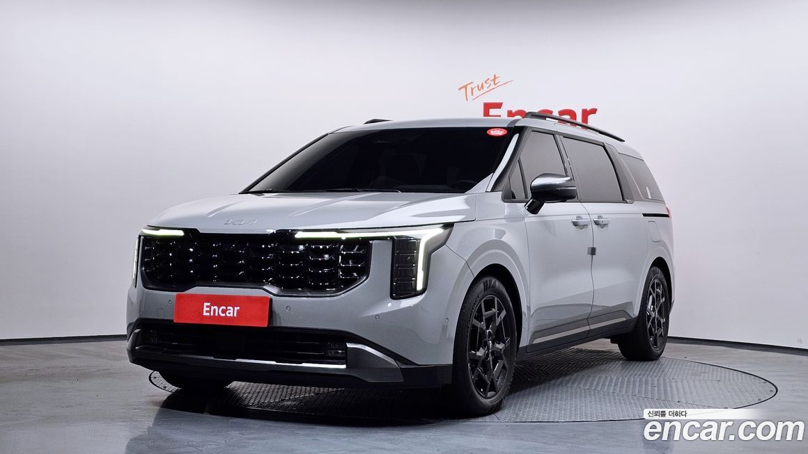 Kia Carnival 7-Seater Gravity, 2025
