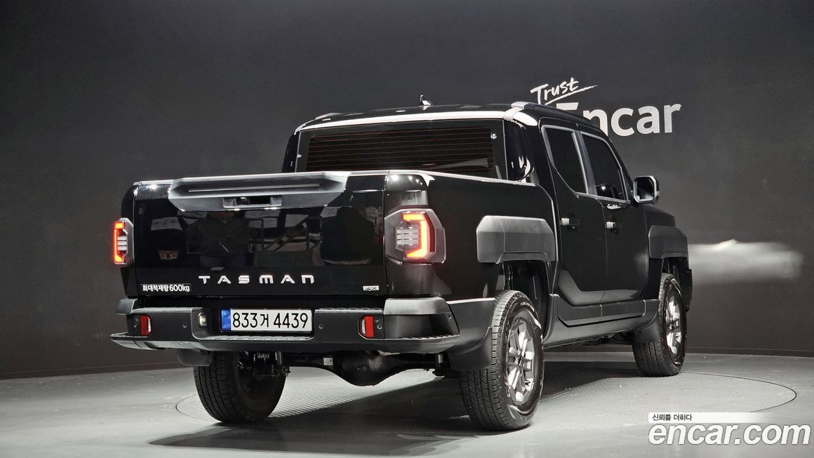 Kia Tasman 2.5T Gasoline 4WD, 2026