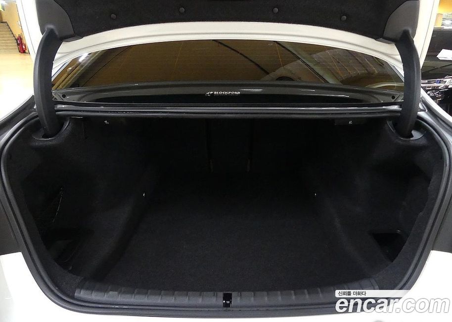 BMW 5-Series 530i xDrive M Sport Package, 2023