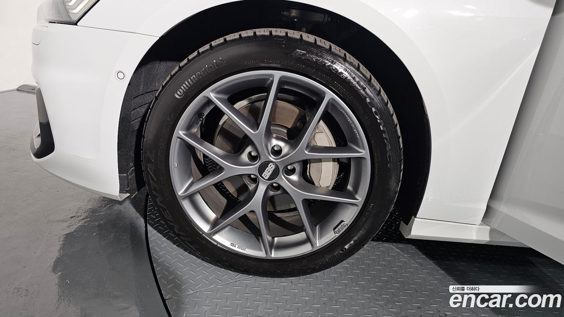 Audi A6 45 TFSI Quattro Premium, 2025