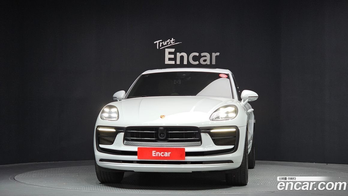 Porsche Macan 2.9 S, 2022