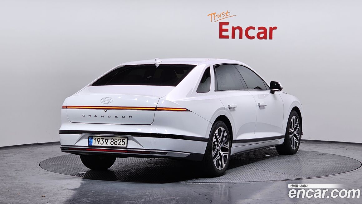 Hyundai Grandeur 2,5 Gasoline 2WD, 2023
