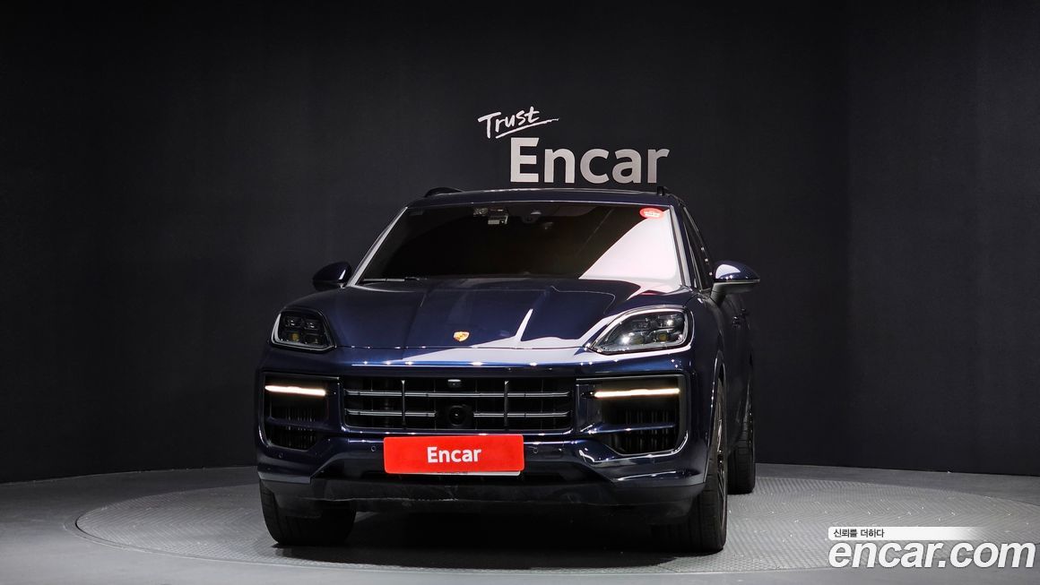 Porsche Cayenne 3.0, 2024