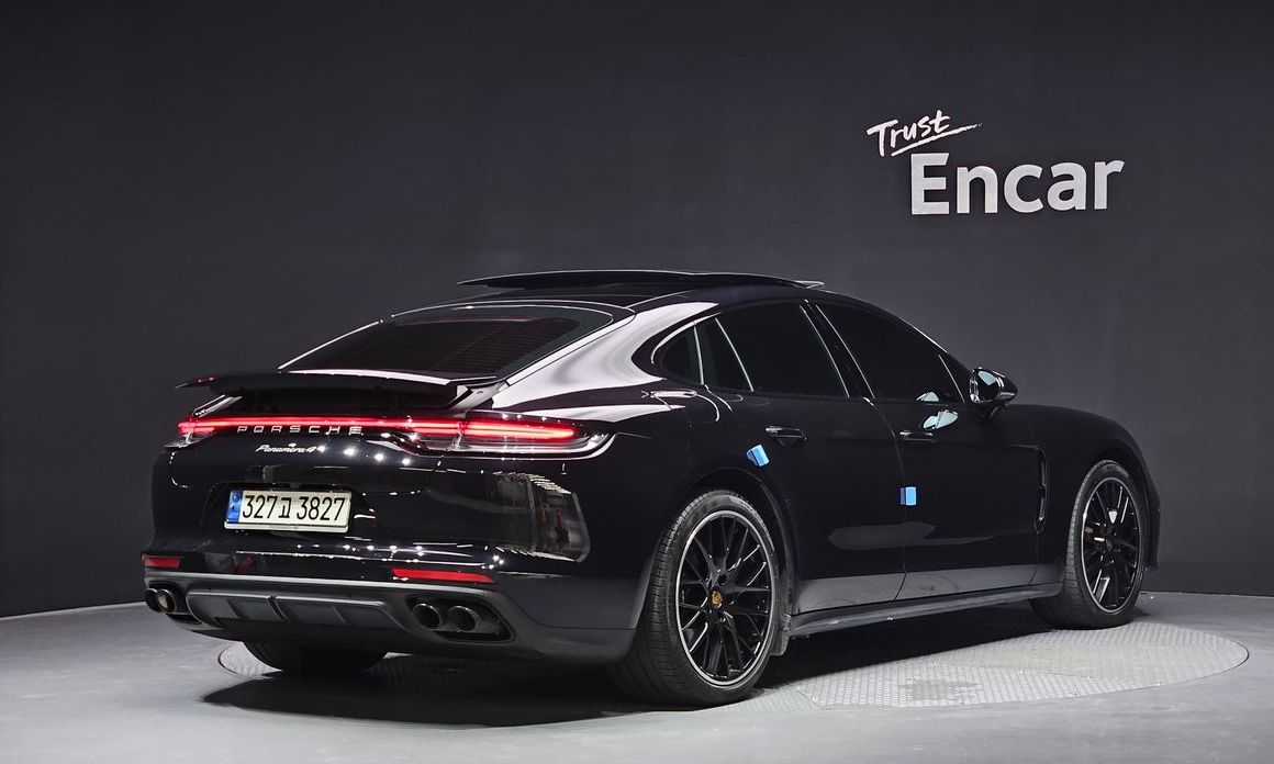 Porsche Panamera 2.9 AWD Platinum Edition, 2022