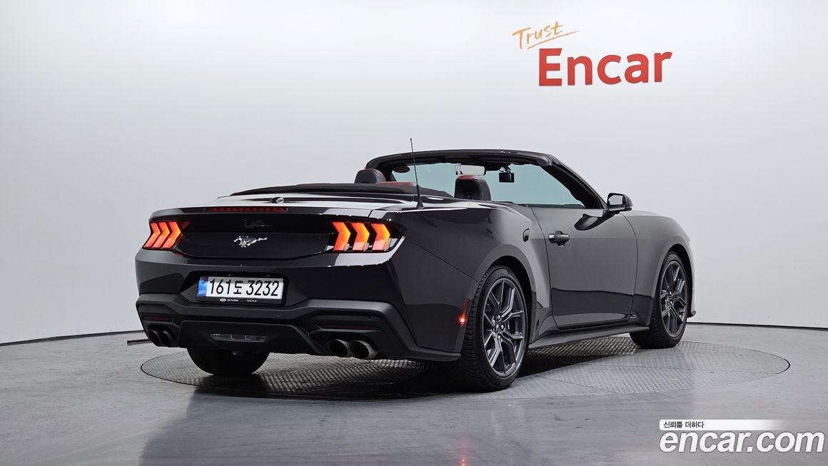 Ford Mustang 2.3 Ecoboost Premium Convertible, 2024