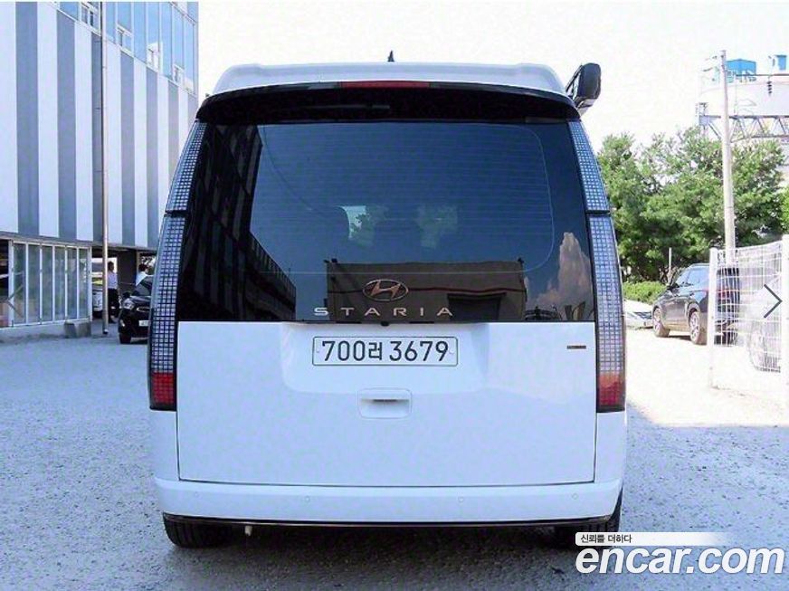 Hyundai Staria 4WD Camper, 2023