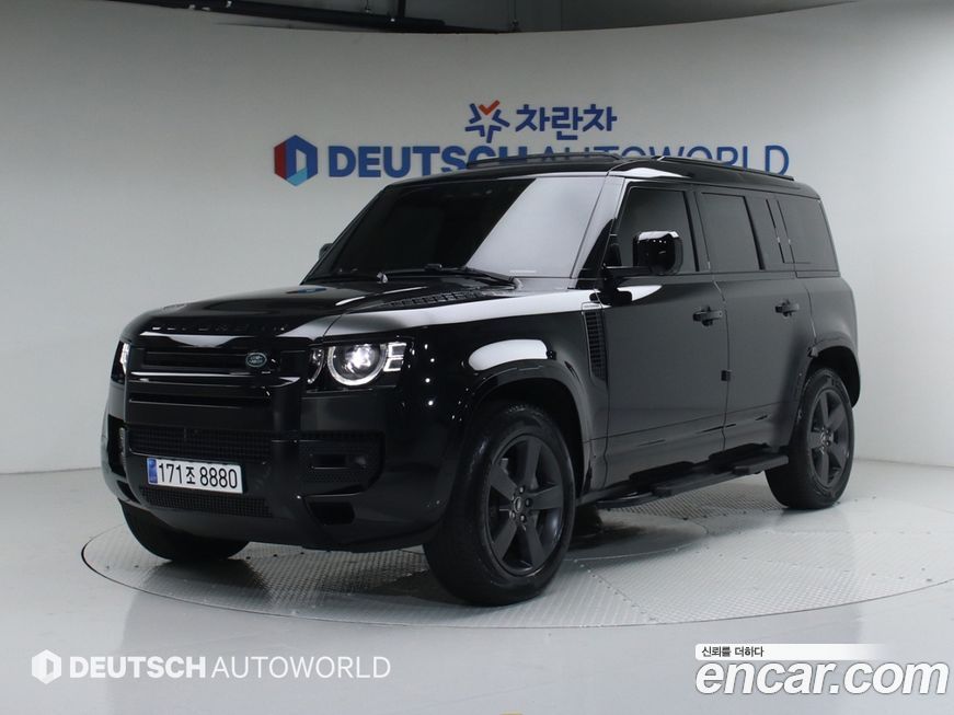 Land Rover Defender 110 D300 X-Dynamic HSE, 2025