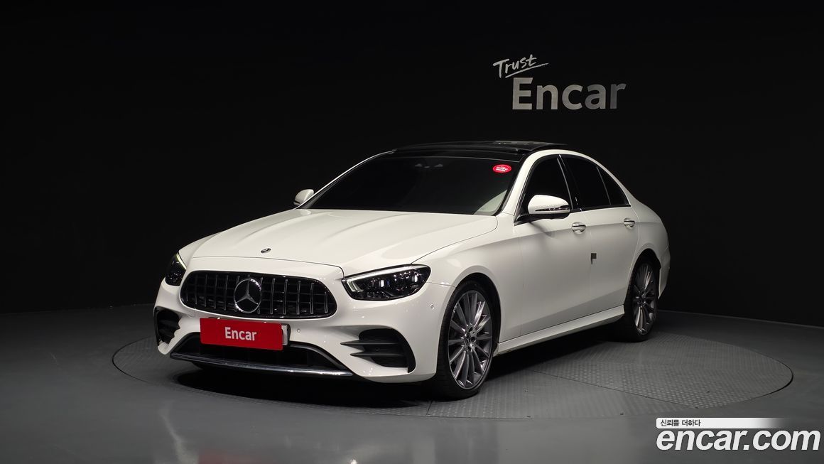 Mercedes-Benz E-Class E350 4MATIC AMG Line, 2022
